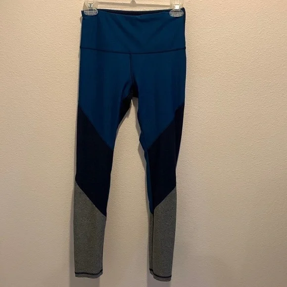 RBX Womens Legging. Nice color combo. EUC. Pocket in waist front left. Small. - Picture 1 of 7